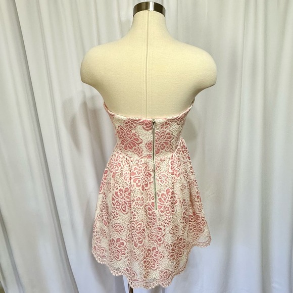 NBD Revolve Lace Babydoll Dress Womens M Short‎ Strapless Minidress Floral Y2K - Picture 5 of 8